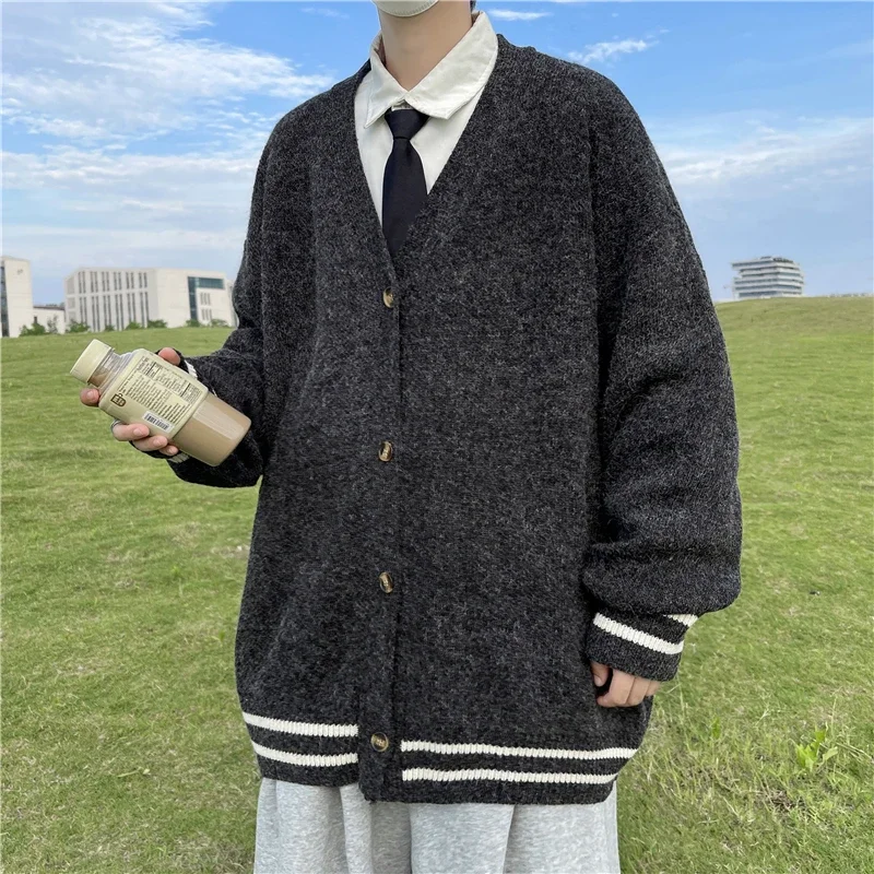 2024 Herfst Winter Luie Mode H - Men'S Fashion V Neck Sweater recensie en prijs