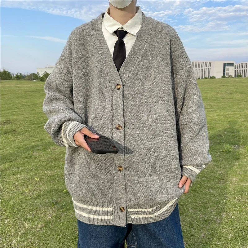 2024 Herfst Winter Luie Mode H - Men'S Fashion V Neck Sweater recensie en prijs